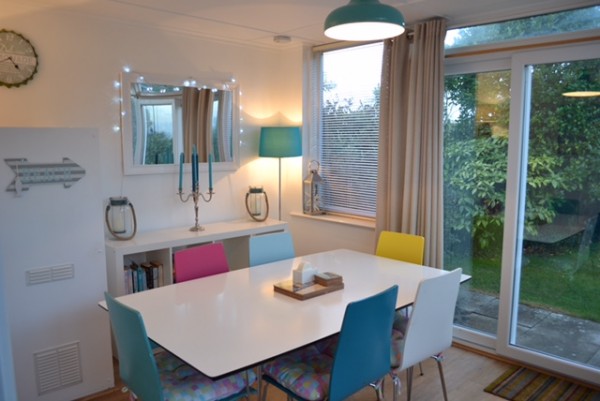 Sandylands Dining Room, a dog friendly cottage in Cornwall