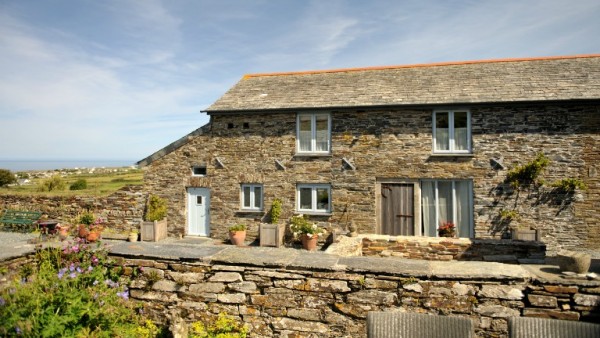 Boutique Retreats - dog friendly holidays in Cornwall