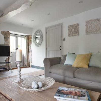 St Nectan Lounge - Boutique Retreats