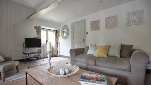 St Nectan Lounge - Boutique Retreats