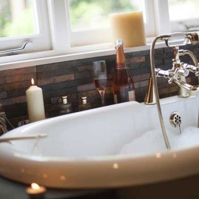 The Quantock Hide bathroom