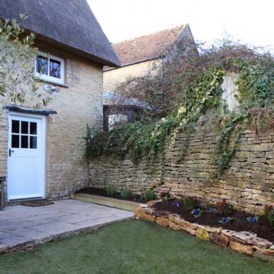 Dog-friendly cottage - Boutique Retreats