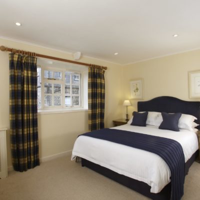 Arundell Arms Hotel bedroom