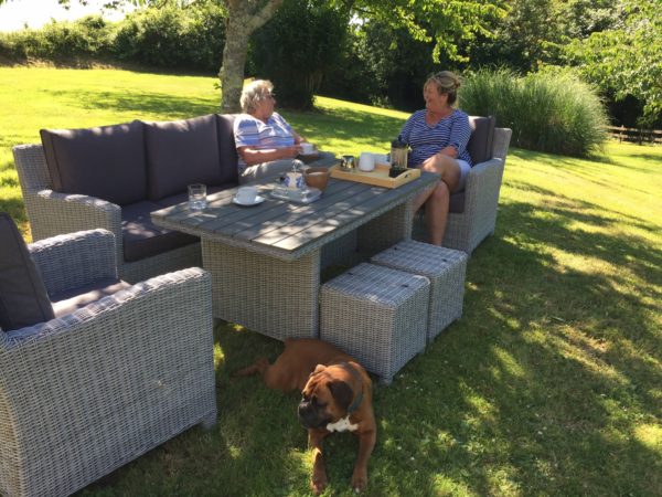 Outside dining area at one of Cornish Traditional Cottages' dog friendly properties