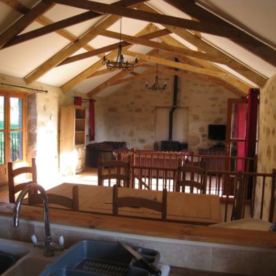 Dog friendly self-catering barns in Cornwall - Bed & Basket