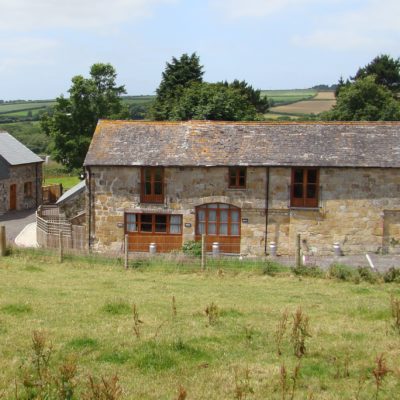 Bed & Basket - dog friendly self-catering in Cornwall