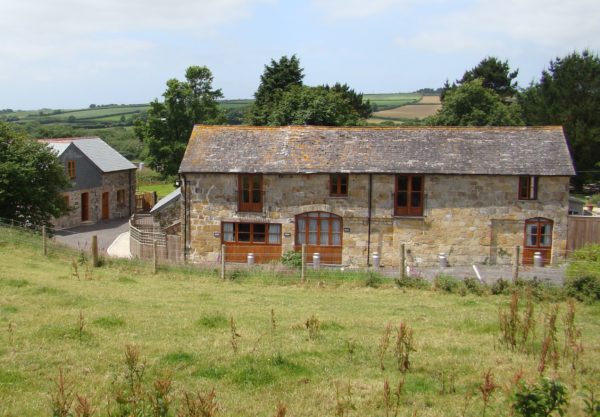 Bed & Basket - dog friendly self-catering in Cornwall