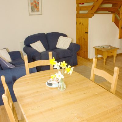Lower Hearson Farm Cottages - living and dining area