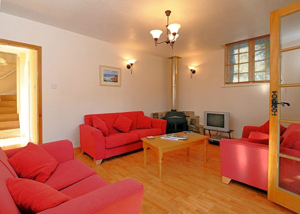 Lower Hearson Farm Cottages - living room