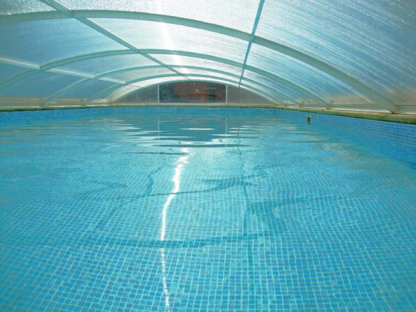 Lower Hearson Farm Cottages - swimming pool