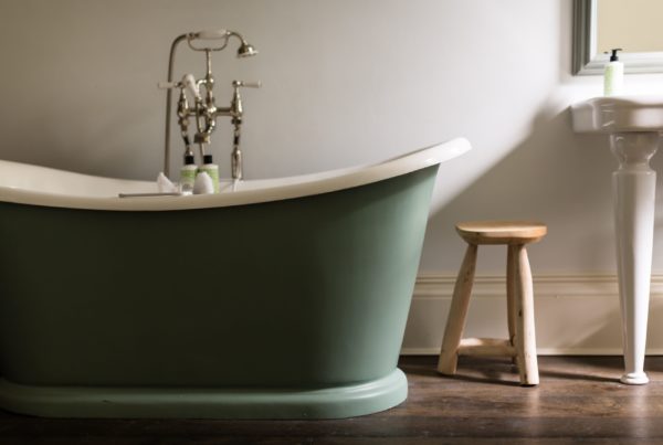 Roll-top bath at No. 38 The Park
