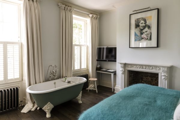 Luxury bedroom with roll-top bath at No. 38 The Park