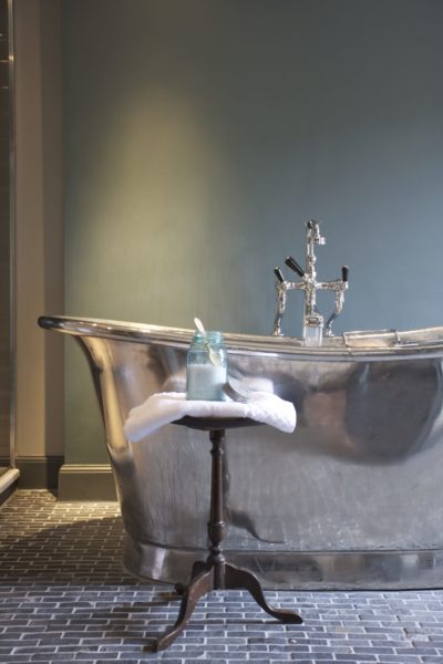 The Wheatsheaf Inn - luxury dog-friendly rooms in Gloucestershire